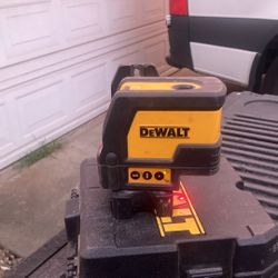 Dewalt Cross Line /plumb Spot Combination Laser 
