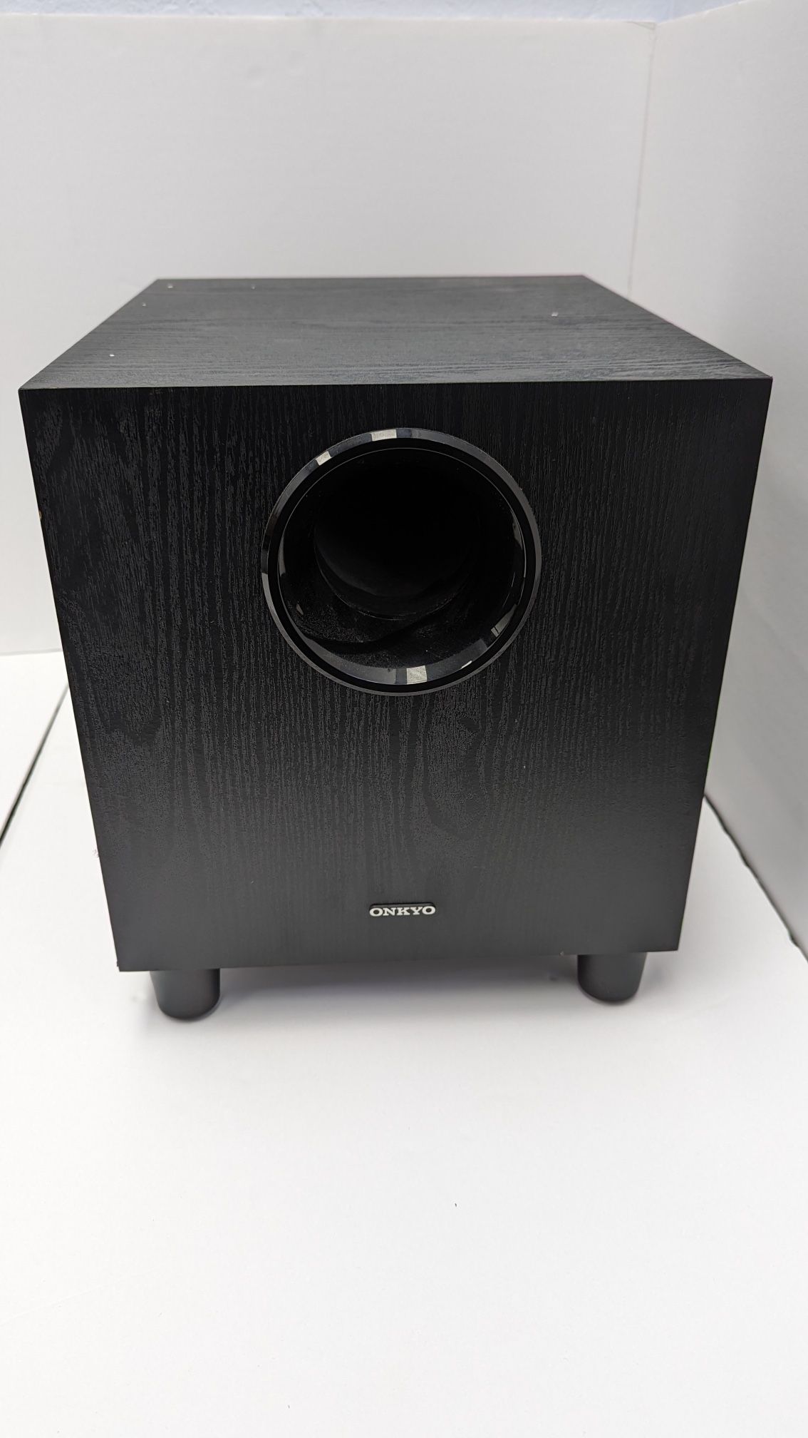 Onkyo HT-R391 AV Receiver w/ Controller and Subwoofer