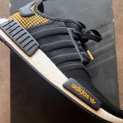 Adidas Sneakers 