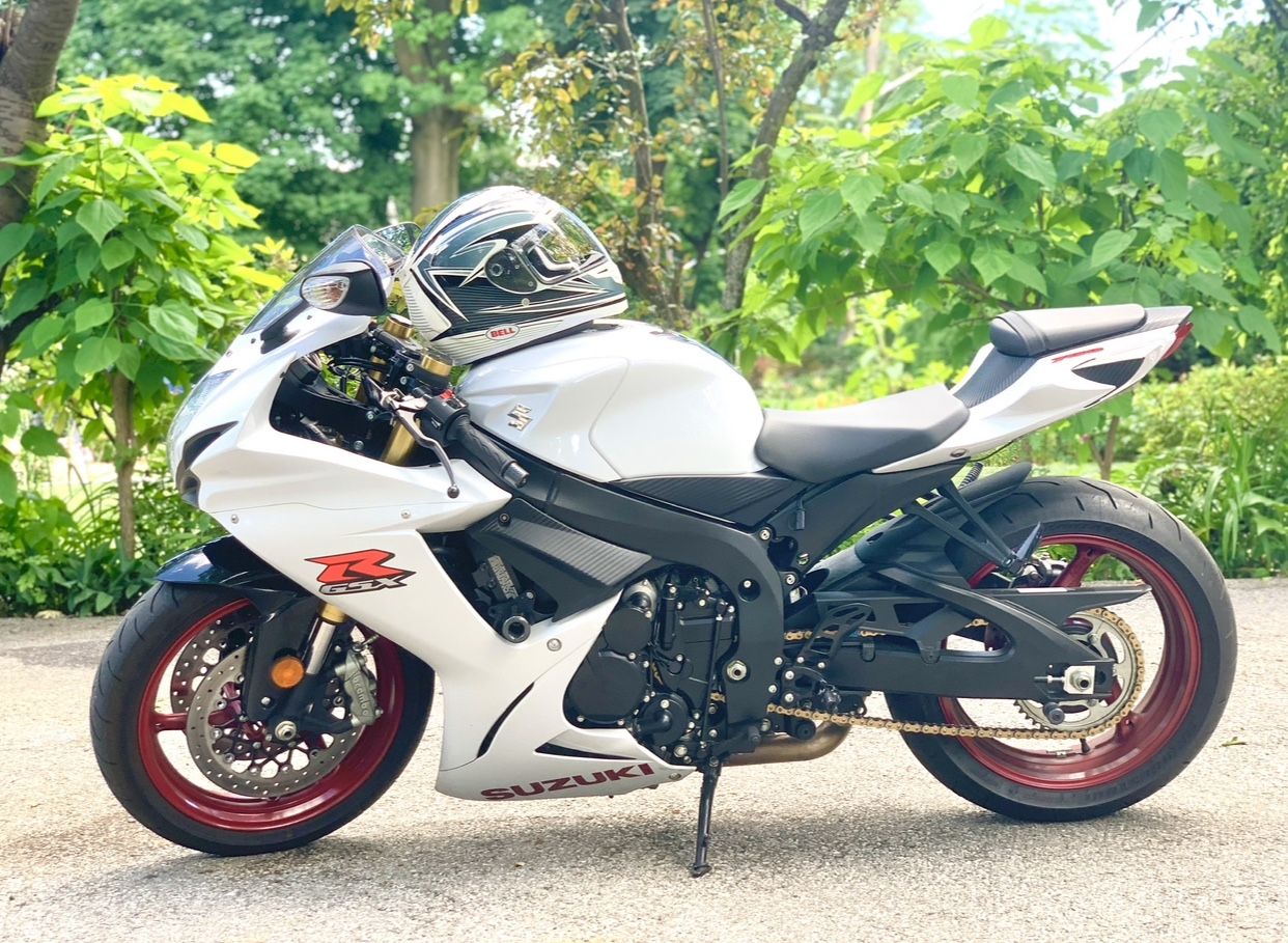 750 2024 gsxr 2017