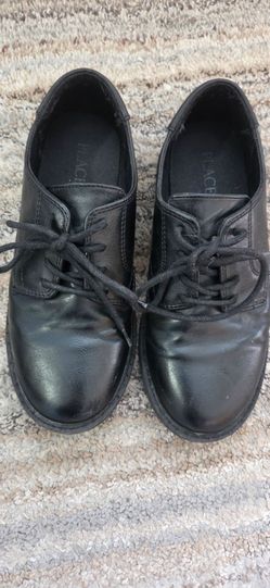 Boys Dress shoes size 4 black