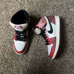 Jordan Air 1 Retro High OG (Spider-man Across the Spider-Verse) Size:7Y