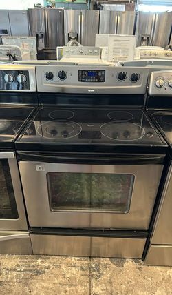 Whirlpool Stainless Electric Range Convection Oven