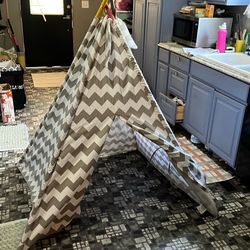 Kids teepee