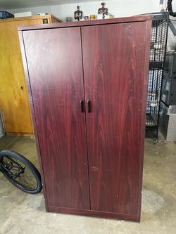 Armoire