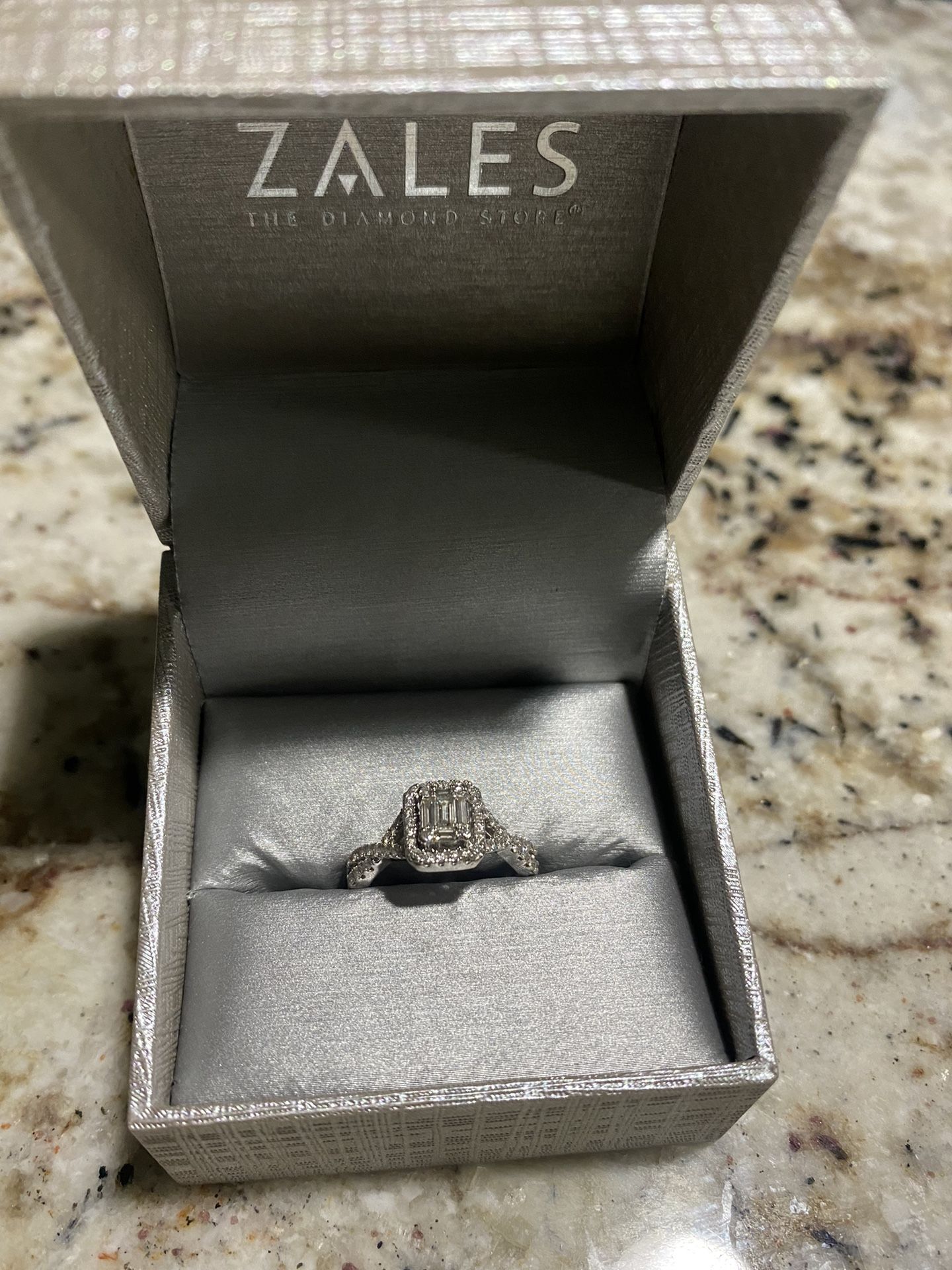 Zales Ring for Sale in Houston, TX OfferUp