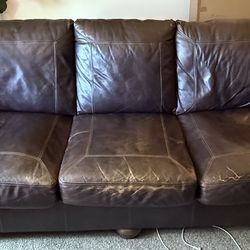 Traditional Leather sofa - see pics