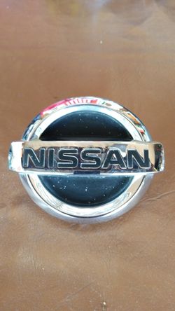 2006 Nissan Altima logo