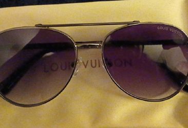Avaitor Sunglasses Flawless Condition