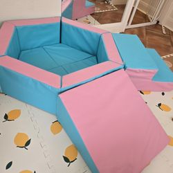 Children's Ball Pit