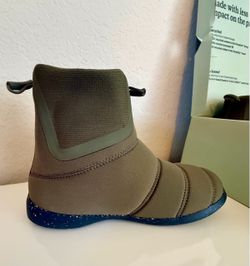 Olive Green Neoprene Ankle Boot REI Camp Dreamer