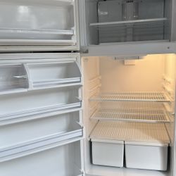 FREE – Kenmore Coldspot Refrigerator (Clean, Working) – Pickup Only