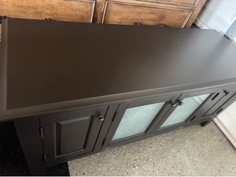 Tv console