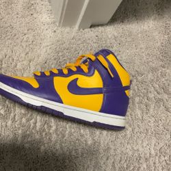 Nike High Dunks Lakers Color Way