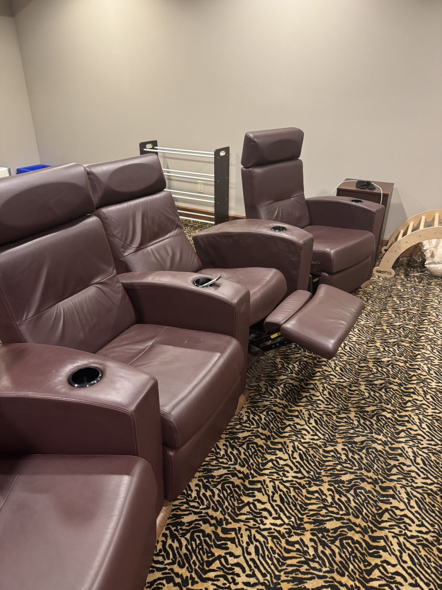 Home Theatre Seating