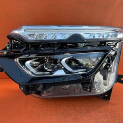 2023 2024 2025 VINFAST VF 8 LEFT DRIVER SIDE LED HEADLIGHT OEM BEX(contact info removed)4