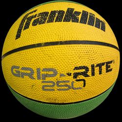 Franklin Grip-Rite 250 7" Mini Basketball Clean