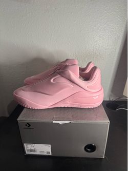 Converse SHAI 001 Blush brand new size 10
