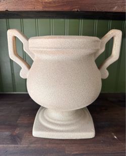 Vintage Haegar Pottery