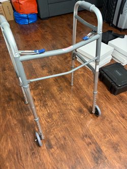Mint / Condition Walker with wheels