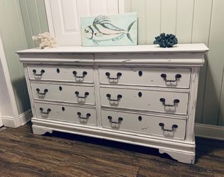 Chalk painted dresser