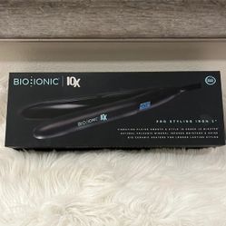 Bio Ionic 10X Flat IRON. BRAND NEW