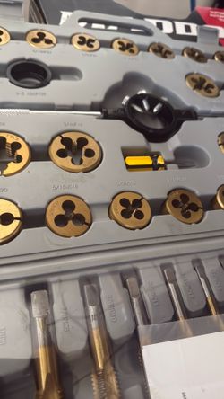 Tap and Die set (45piece)
