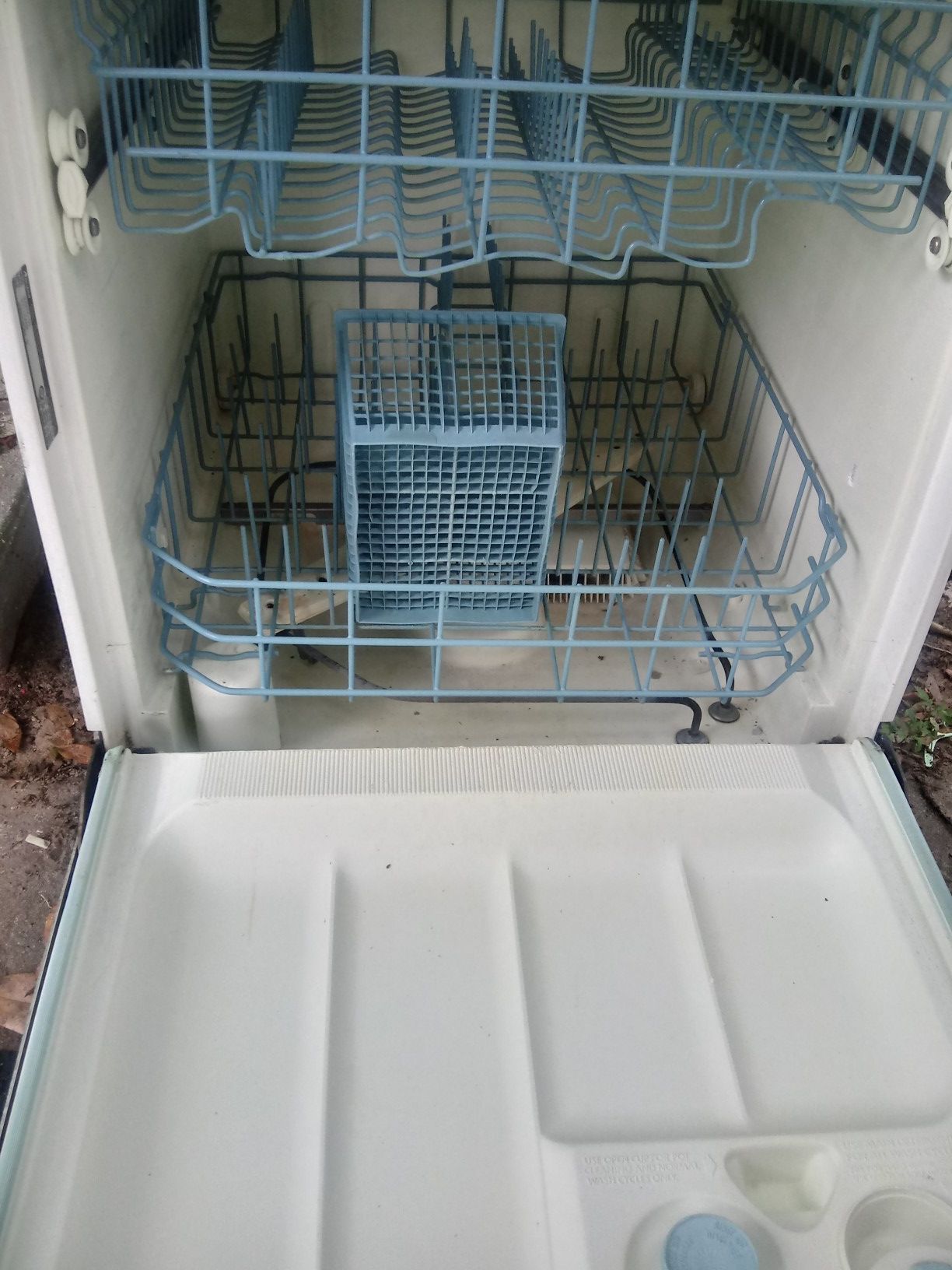 Amana Master clean 5000 dishwasher