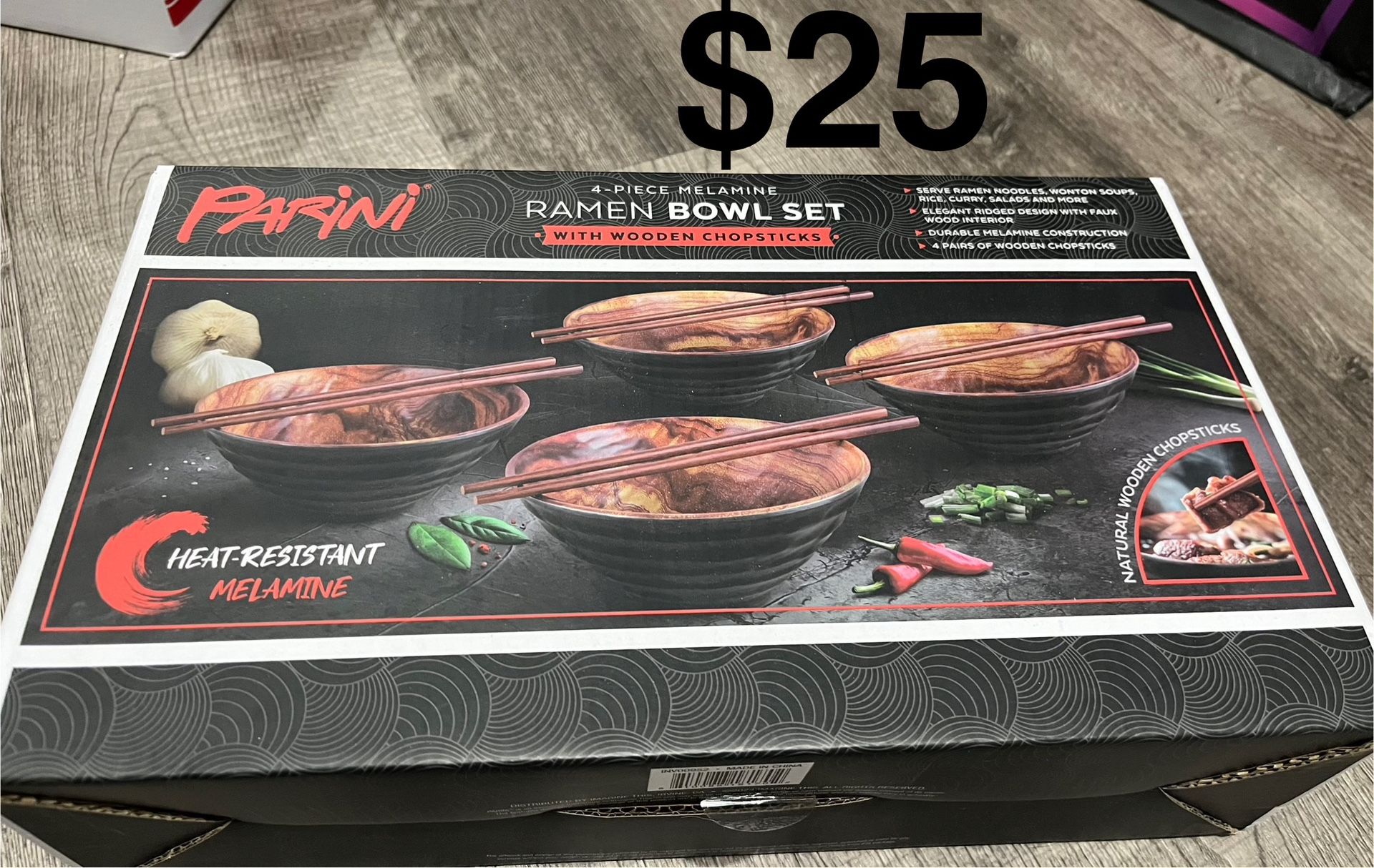 Brand New Ramen Bowl Set 4 PIECE Melamine With Wooden Chopsticks