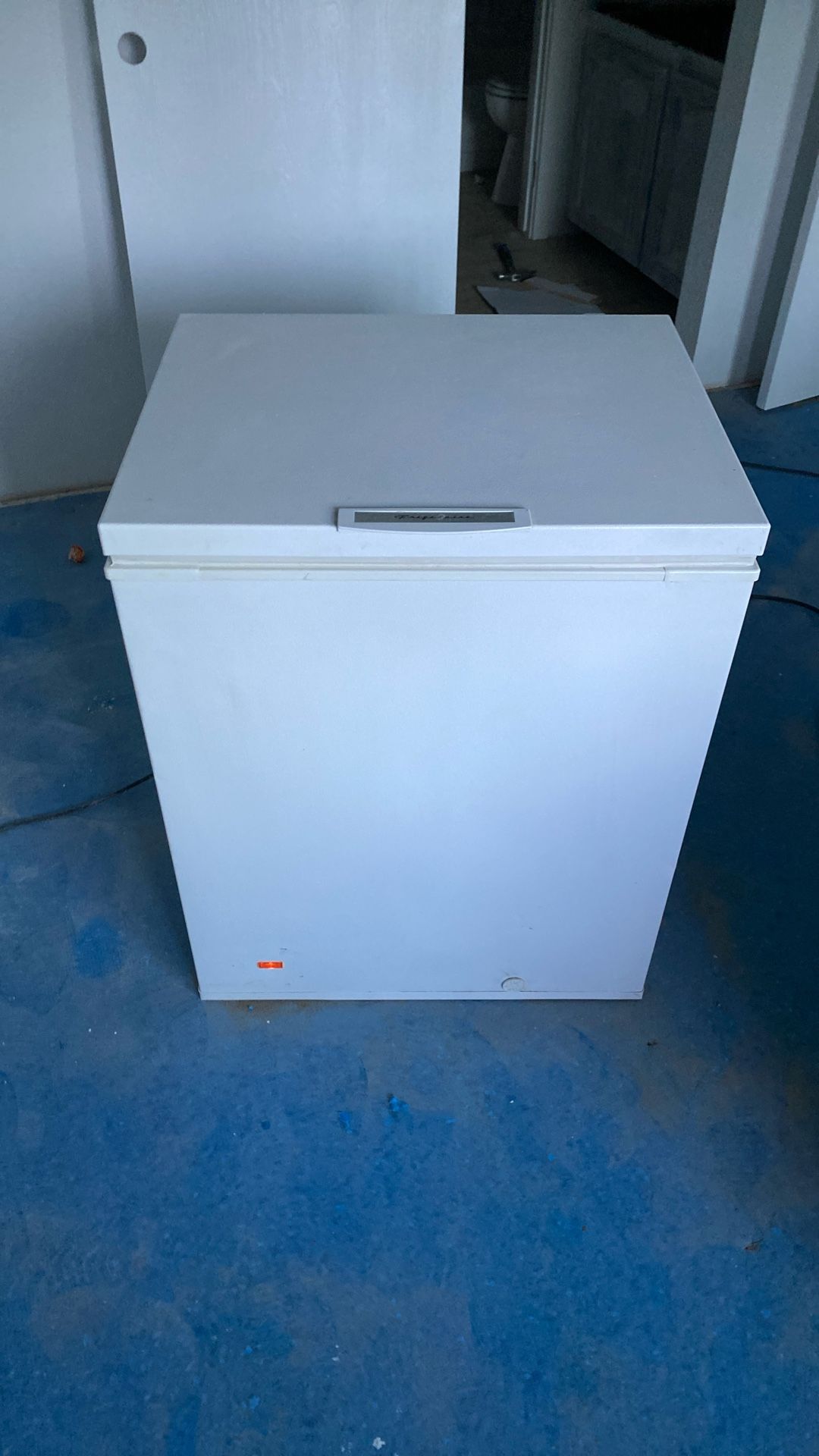 $40 Freezer. works great. Very good condition