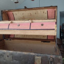 Antique Trunk Just Very Good Condition Considering It's Old