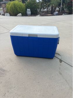 Coleman ice chest cooler