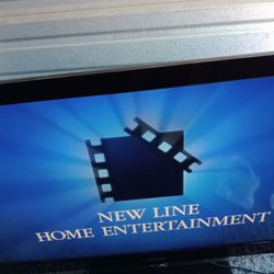 60 Inch Samsung TV W Original Remote N Swivel Stand