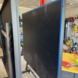 Ping Pong Table 