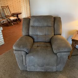 Chair - Free 