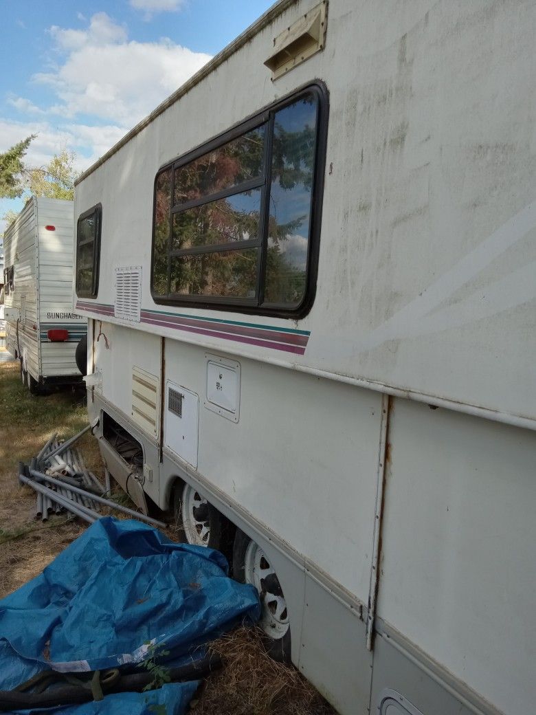 Hi-Lo Trailer For Sale for Sale in Stayton, OR - OfferUp