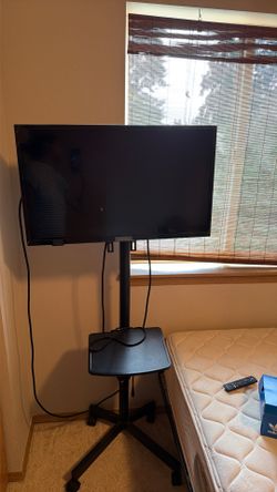 Insignia tv 32inch screen