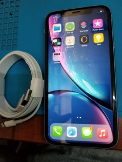 iPhone Xr UNLOCKED