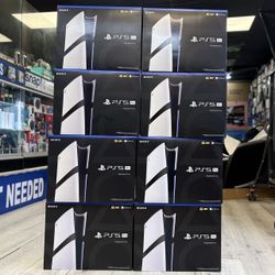 PlayStation 5 Pro (Take It Home In Payments/ llévalo a casa en pagos