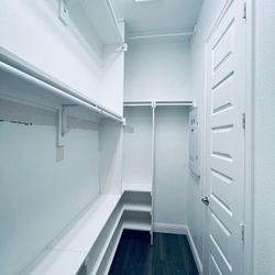 Shelving closet Design 