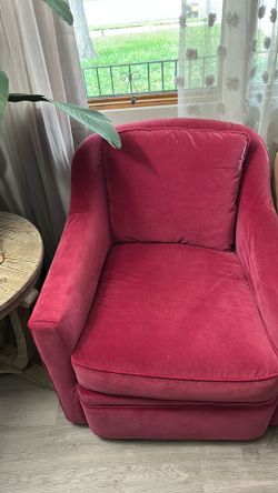 Pink vintage chair