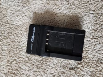 Universal OAproda USB Camera Battery Charger (Nikon, Pentax, Sanyo)