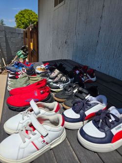 Boys shoes size 8/9/10