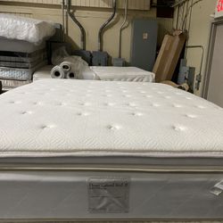 Queen Mattress Pillowtop 