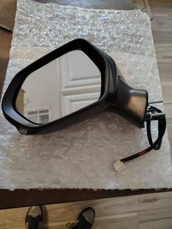 2018 Toyota Camry Side Mirror 