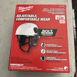 Milwaukee BOLT Earmuffs with Noise Reduction Rating of 24 dB