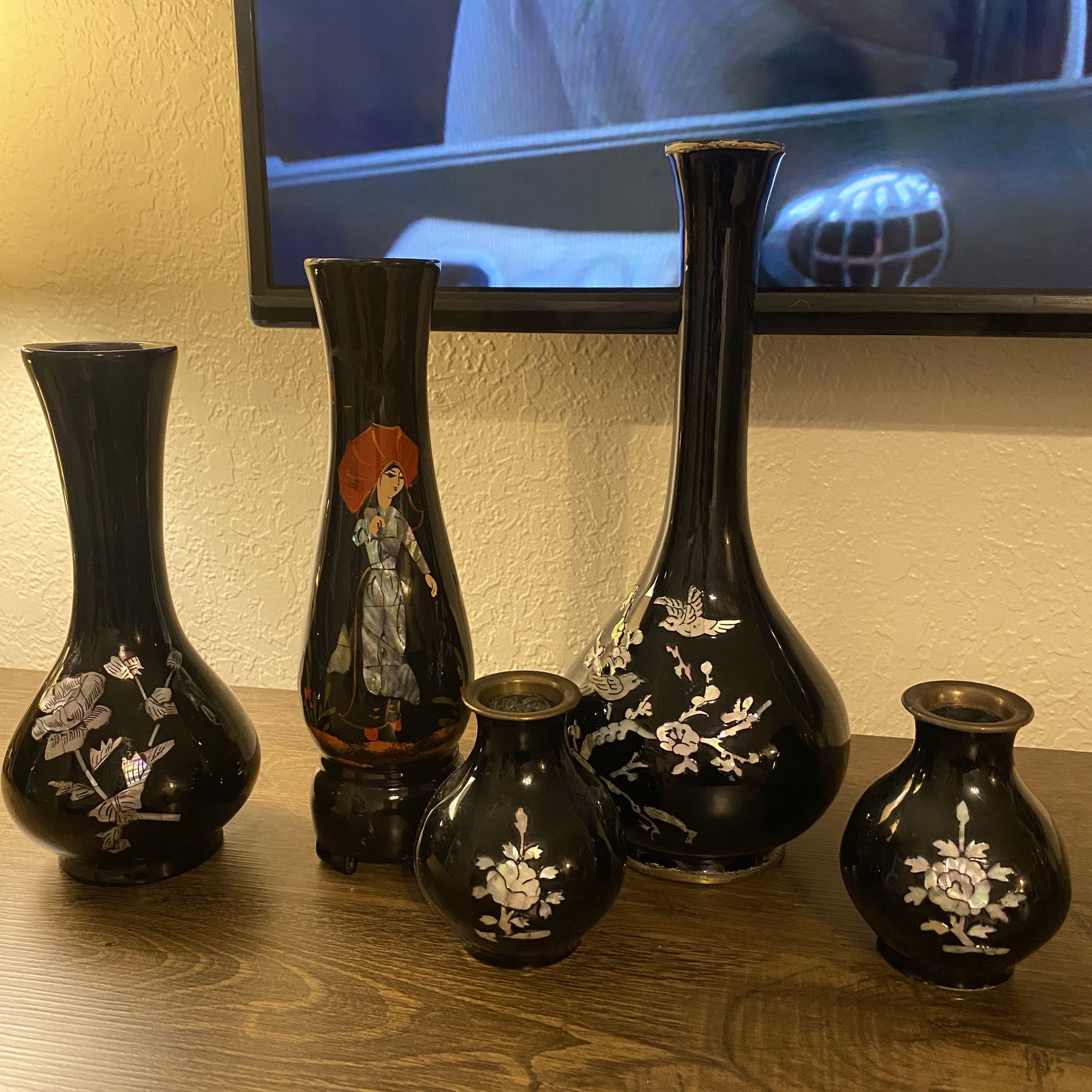 Set of 5 vases