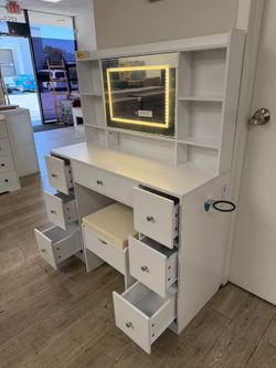 New Large Vanity Table