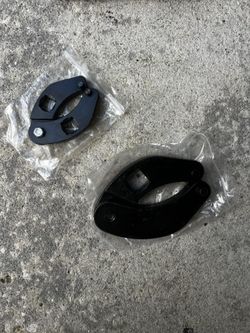 Universal Spanner Wrenches