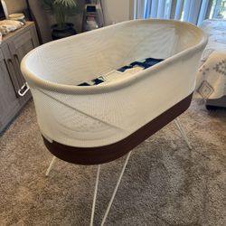Snoo Bassinet